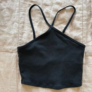 ALO Yoga Black Ribbed Crop Top — size xs